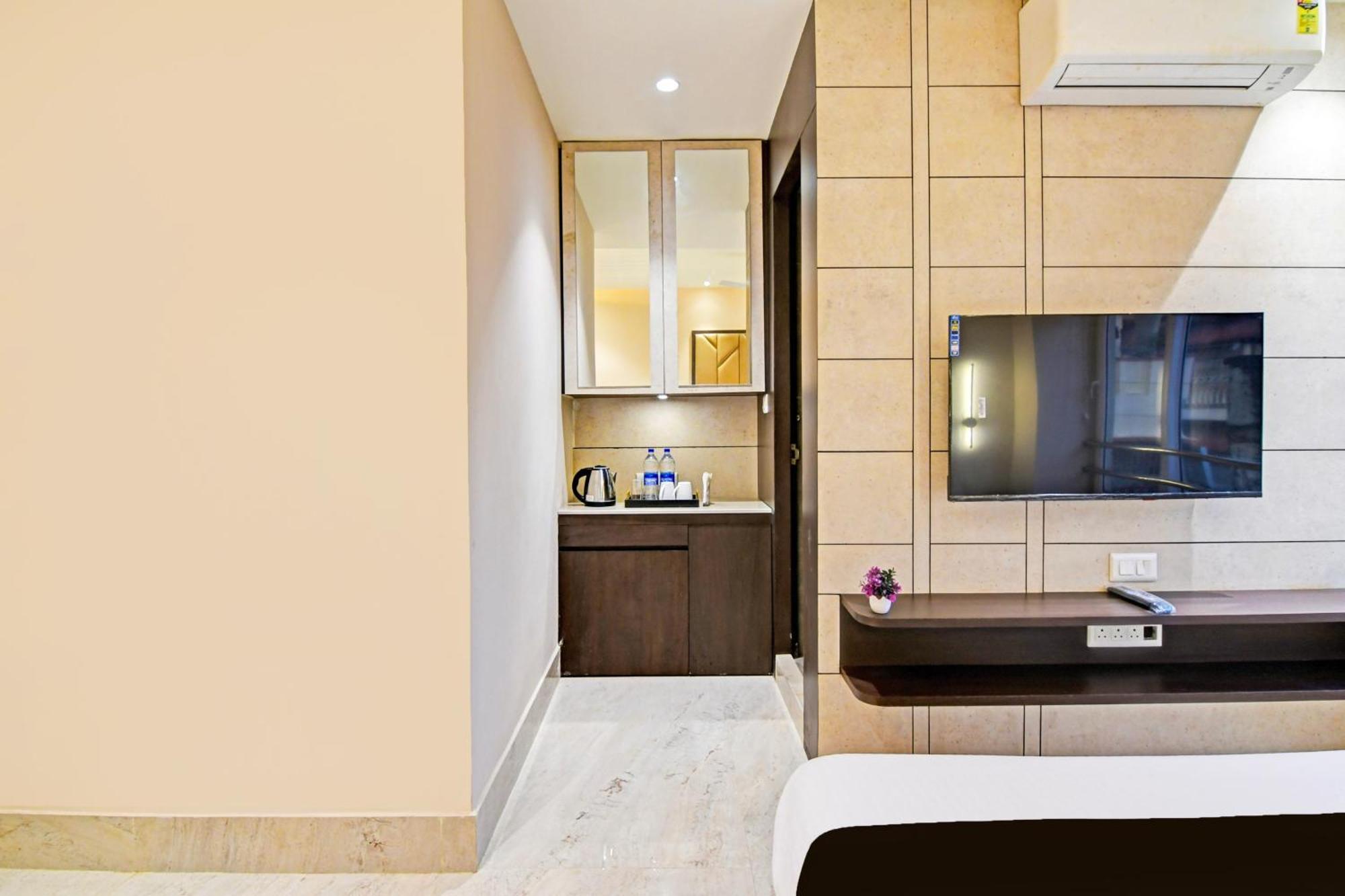 Super Hotel O Samotel コルカタ エクステリア 写真